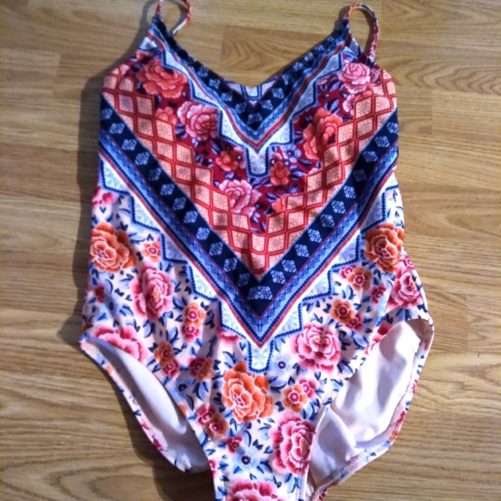 One piece tie back swimsuit